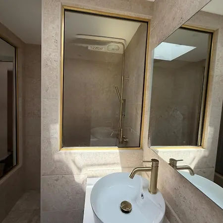 Marathi Elegance T2 Neuf Avec Privatif Бискаррос